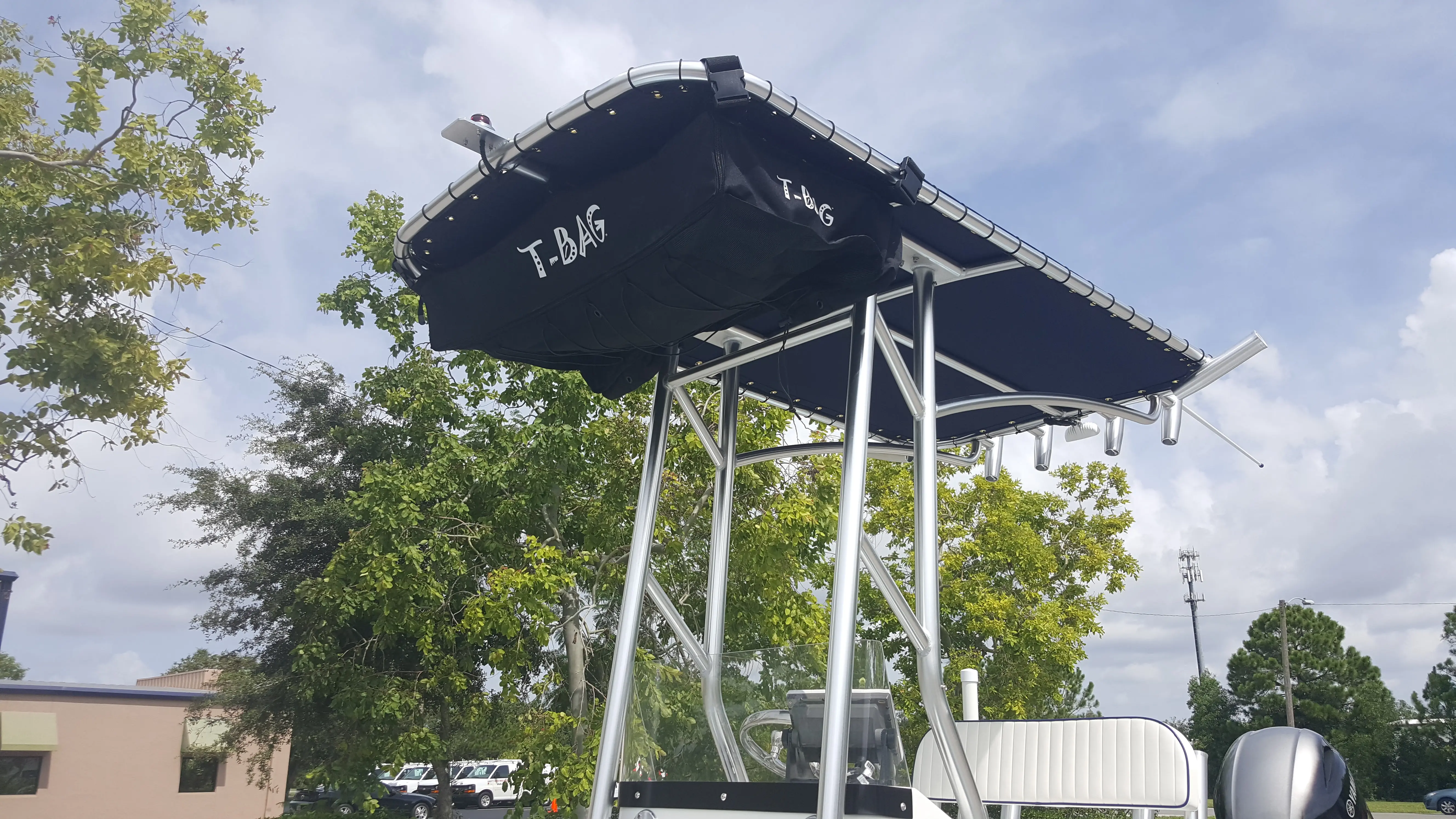 Panga Boats USA — 2071 · Close-ups