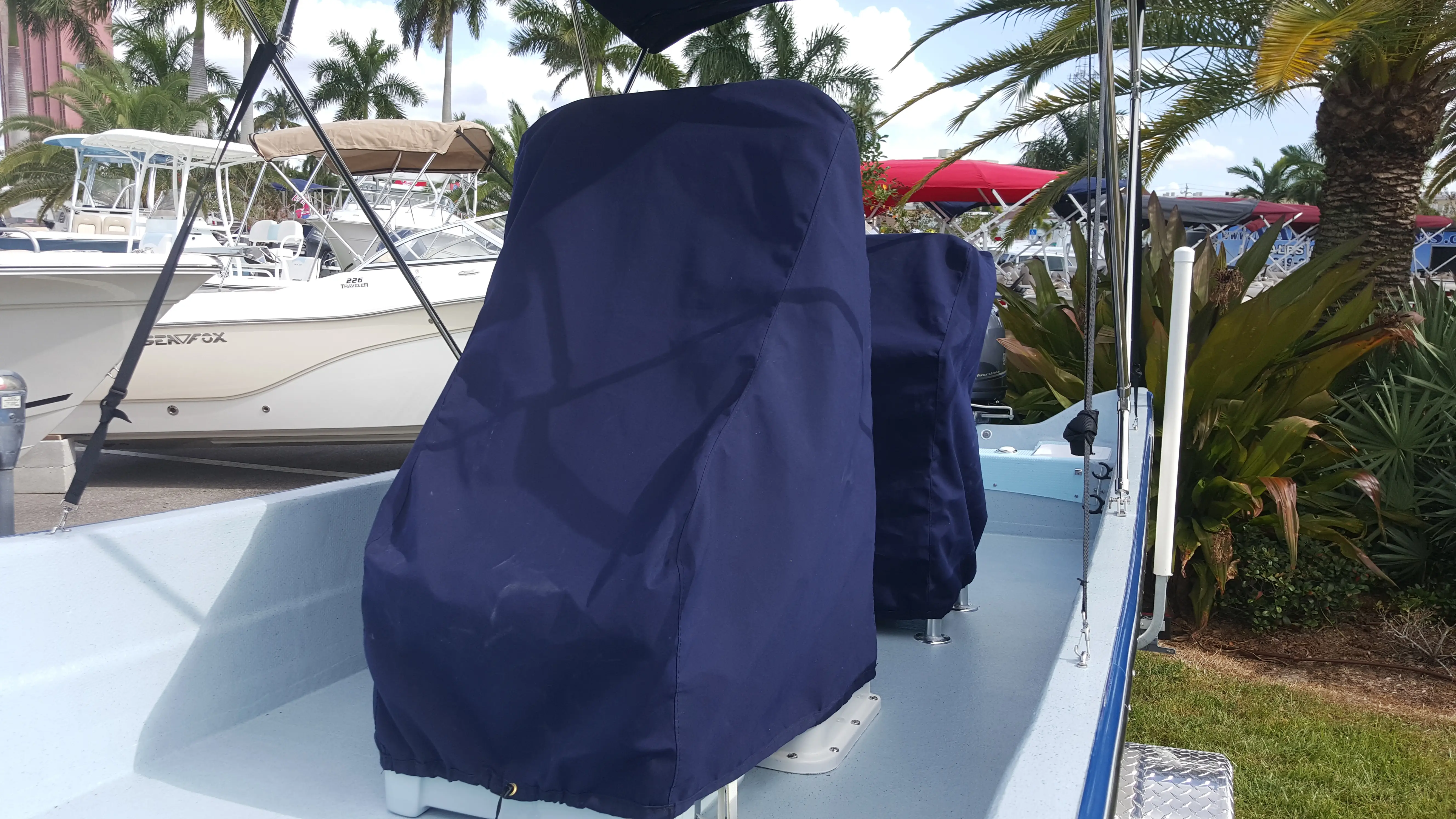 Panga Boats USA — 2082 · Close-ups