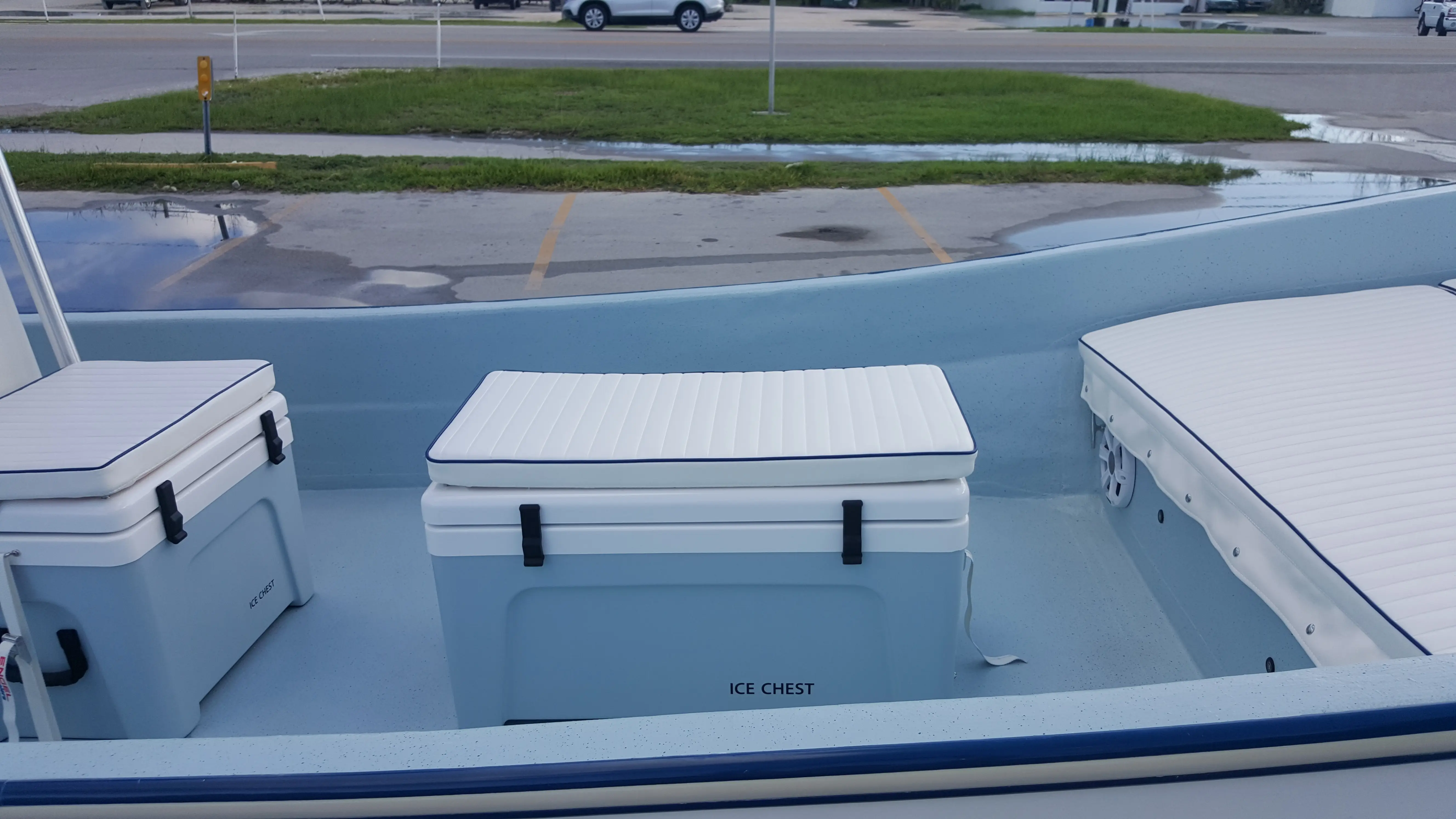 Panga Boats USA — 2090 · Close-ups