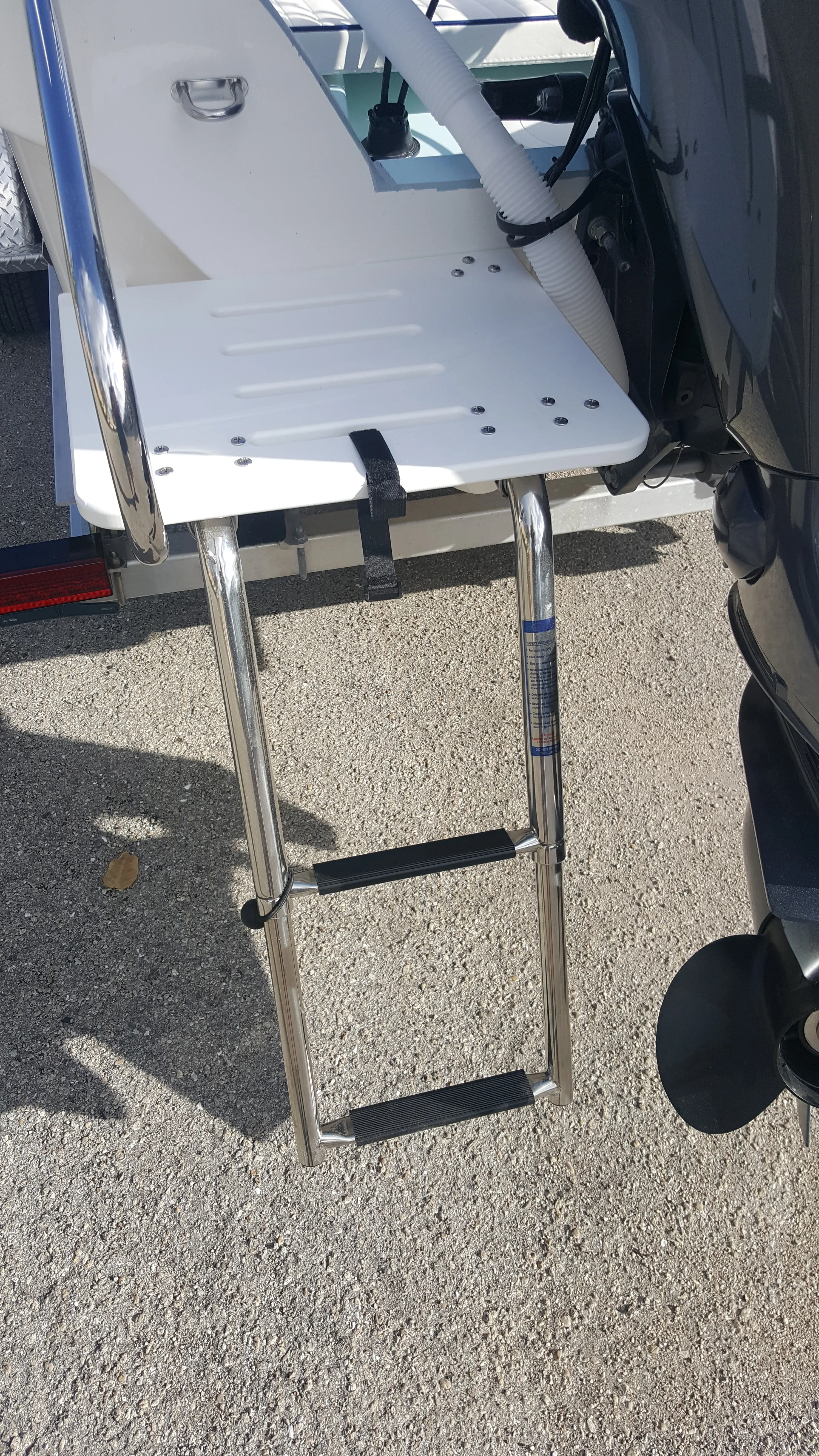 Panga deck outfitting