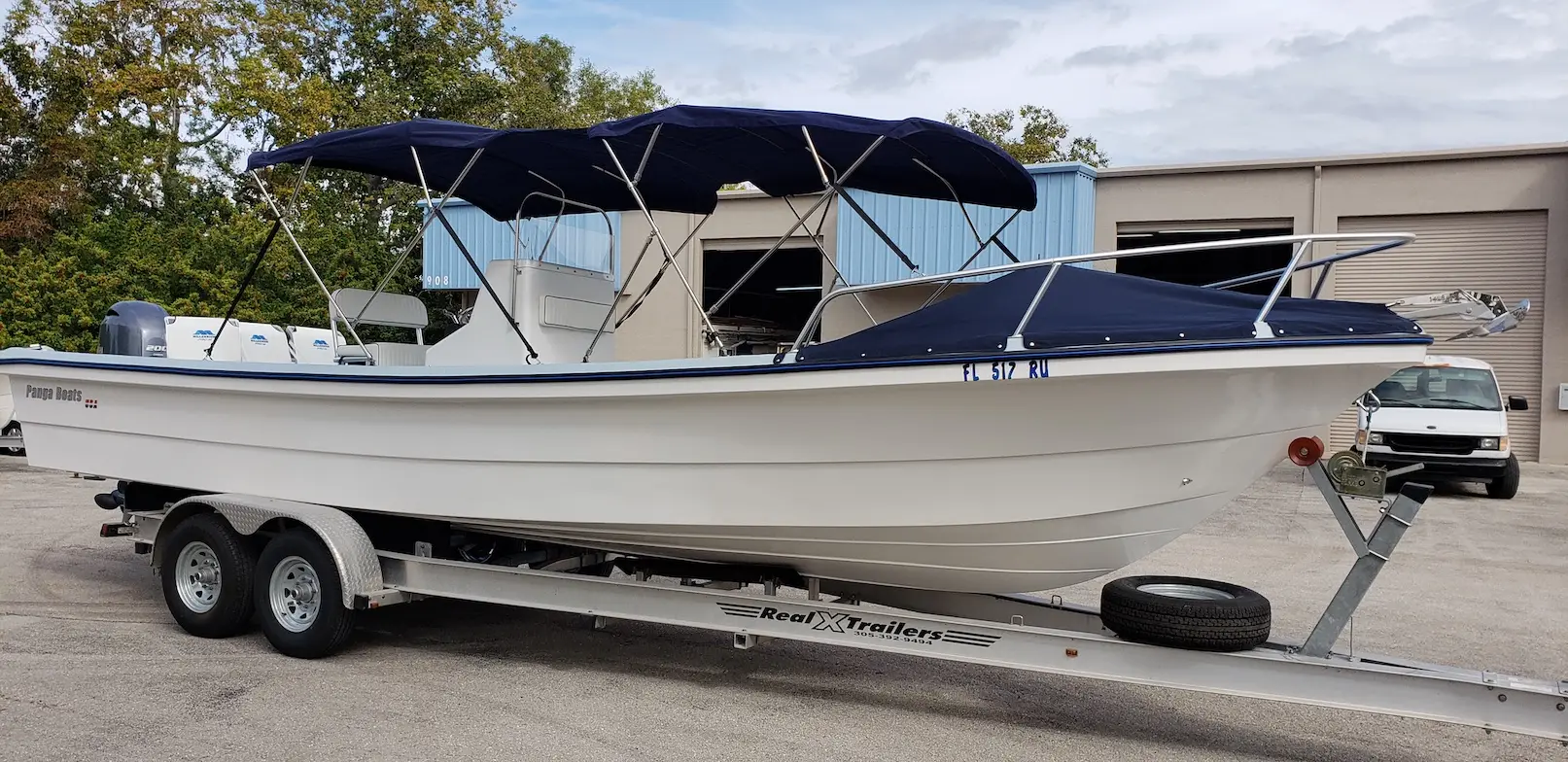 Panga Boats USA — 3487 · The Hulls
