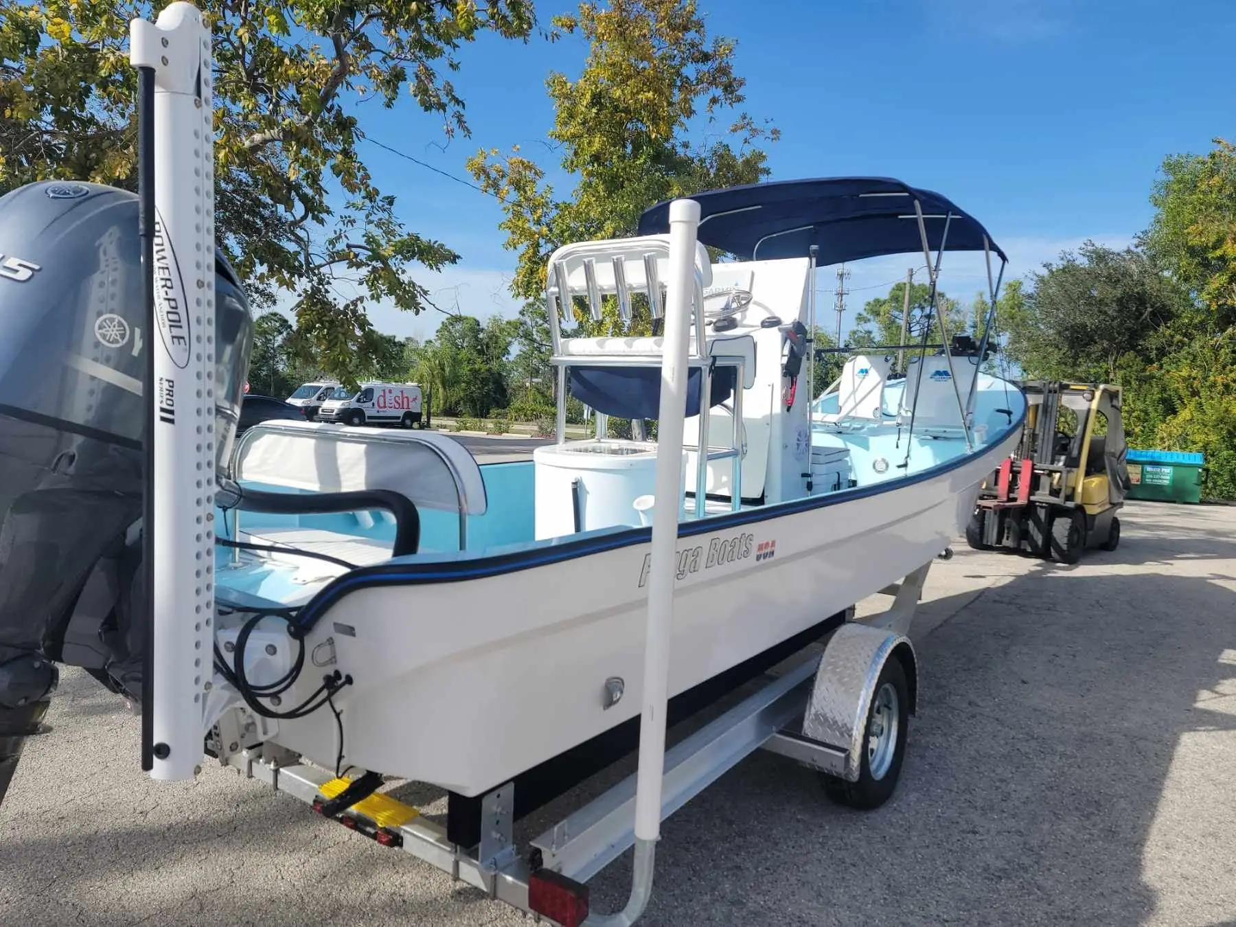 Panga Boats USA — Power-Pole and bimini · The Hulls